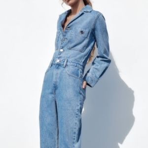NEW ZARA STRAIGHT CUT DENIM JUMPSUIT- size S